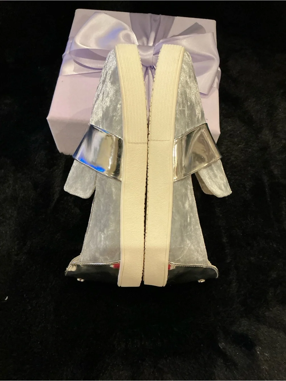 Stuart Weitzman chic slip